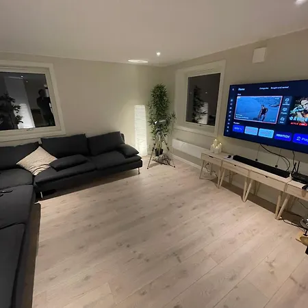 A, The Far End Of Lofoten, Top Apartment. Sorvagen Exterior photo