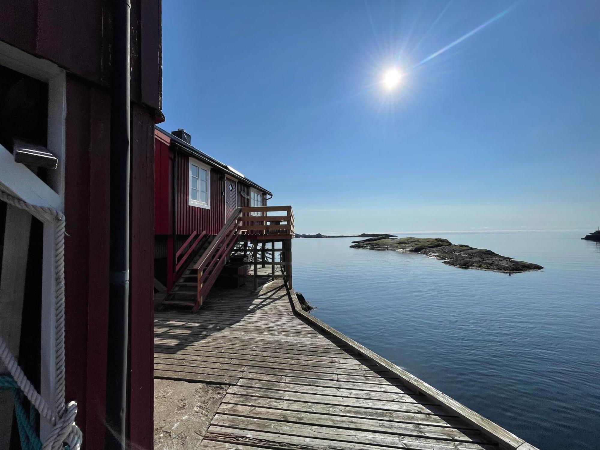 Apartment A, The Far End Of Lofoten, Apartment. *